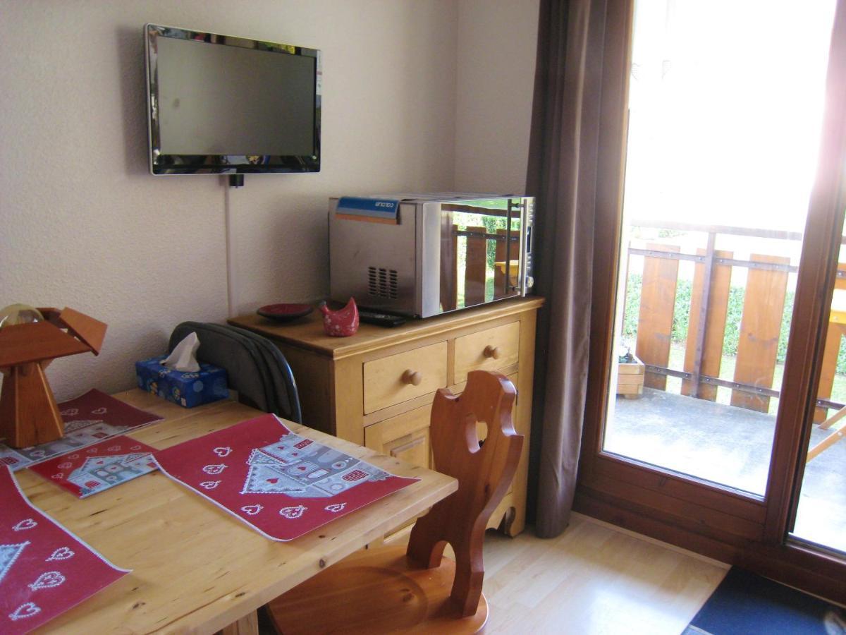 Appartement Au Pied Des Pistes, Avec Vue Sur La Montagne Bernex Exterior photo